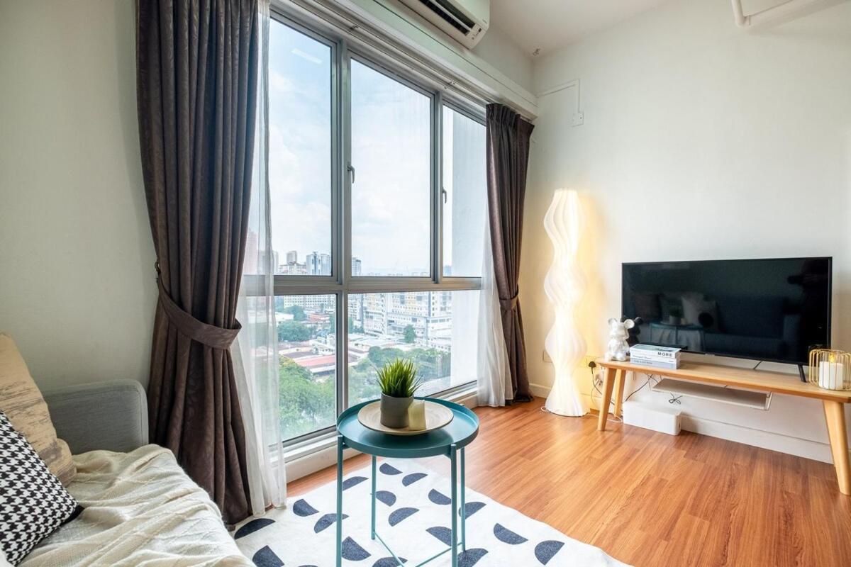Pangsapuri Menara Arina Uniti 3km To Klcc 2br 4pax Mini