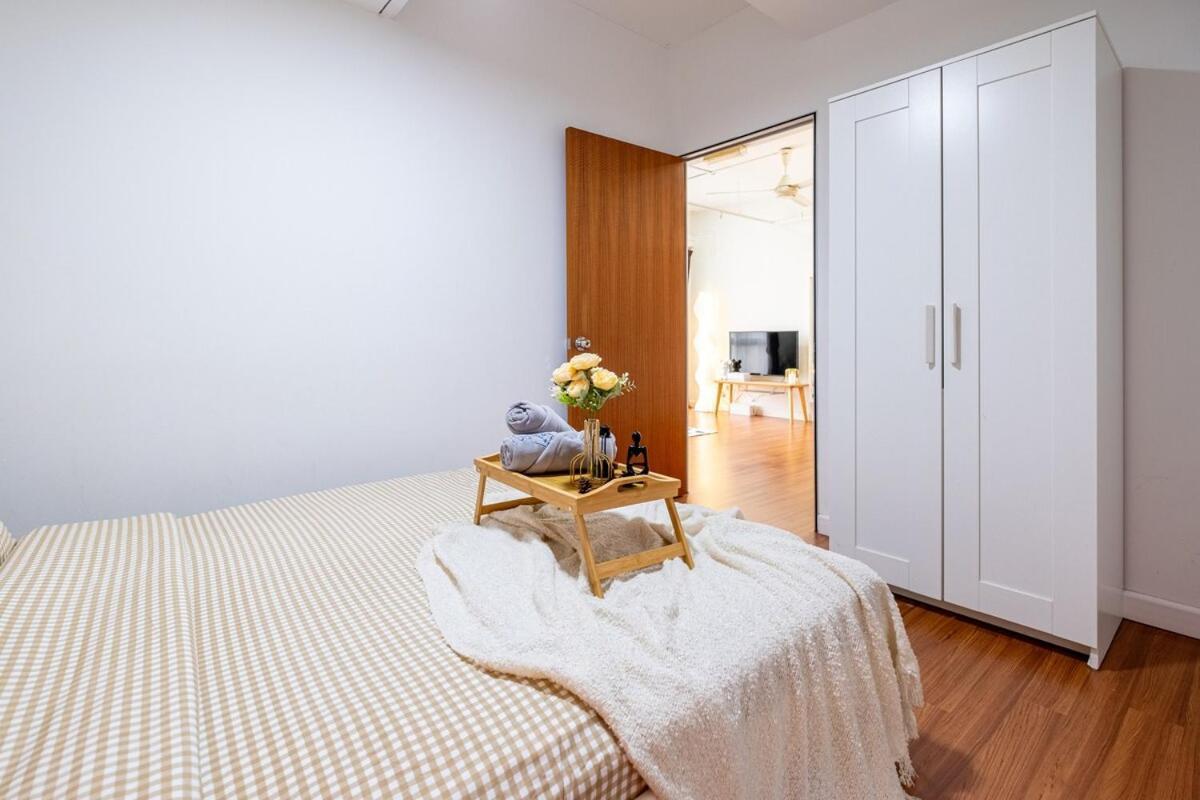 Apartment Menara Arina Uniti 3km To Klcc 2br 4pax Mini